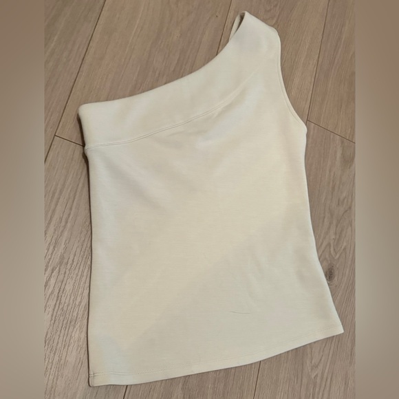 Banana Republic top - Picture 8 of 8